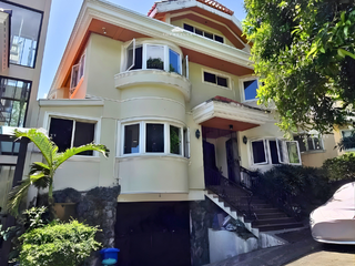 Capitol Golf Villas 5 Bedroom 5BR House and Lot with Balcony for Sale in Quezon City