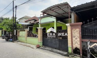 RUMAH DIJUAL DI SOLO GENTAN DEKAT LUWES GENTAN
