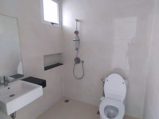 Dijual Rumah Semi Furnish Green Lake City