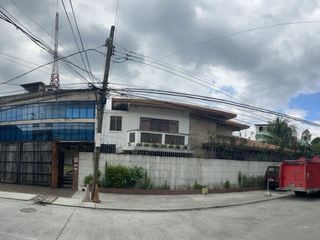4 Bedroom House and Lot for Sale in San Isidro, Makati City