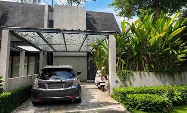 Rumah YVe Habitat sudah sertifikat harga siap nego, unit langka