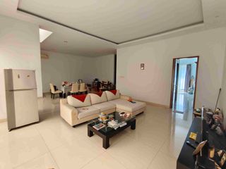 Rumah Pluit 3 lantai 5+1 BR bangunan baru rapih siap huni
