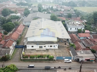 Jual pabrik di jl raya Legok - Karawaci dekat Tol Legok