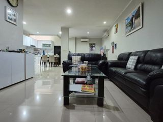 Dijual Cepat.!! (Harga turun) Rumah 2 Lantai Siap Huni Dalam Cluster Ekslusif Dekat Rawamangun, Jakarta