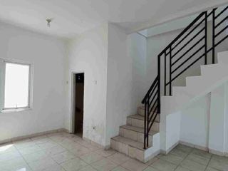 dijual ruko yang nembus ke rumah di Sepatan golden city