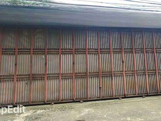 Gudang dikontrakkan pinggir jalan raya cocok untuk dripshiper workshop