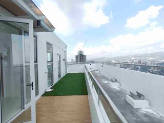 High Ceiling Penthouse in Cebu City, Taft Eastgate in Front of Landers supermarket