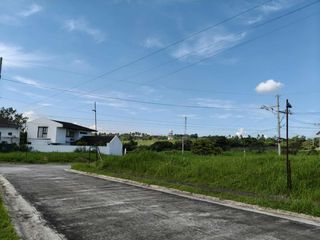 Corner lot in Hillcrest Nuvali for sale 295 sqm