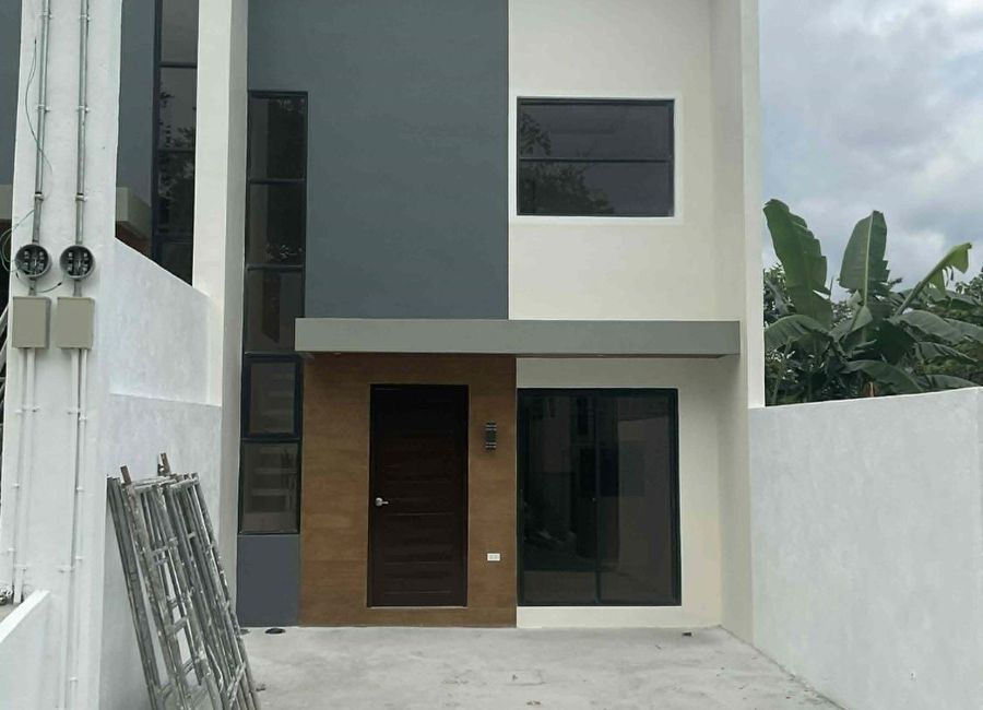 Balimbing Street, Town & Country Executive Village, Mayamot, Antipolo, Rizal