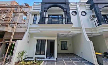 Dijual! Rumah di Jagakarsa pinggir jalan raya under 2M + Rooftop