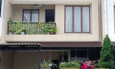 Rumah 2 Lantai Dalam Cluster di Tangerang Selatan