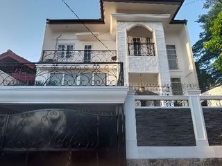 DISEWAKAN RUMAH SIAP HUNI DALAM KOMPLEK KAVLING DPRD JL. MOH. KAHFI JAGAKARSA JAKARTA SELATAN