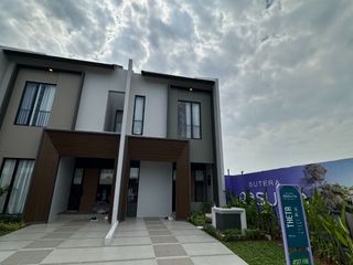 COCOK UNTUK PASANGAN MUDA! RUMAH 2 LANTAI MODERN DI ALAM SUTERA!