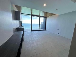Rare Seaview Studio with Huge Balcony | FOR SALE – The Reef Mactan