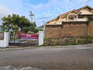 Rumah 2 Lantai dan Luas di Kawasan Nagreg, Bandung dekat dengan Stasiun Nagreg