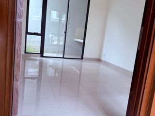 Dijual Hunian Baru 2 Lantai Super Nyaman Lokasi Strategis di Podomoro Park Cluster Wangsagriya, Bandung