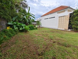 tanah kavling siap bangun di ungasan,jln 7 mtr paving,one gates,listrik tanam