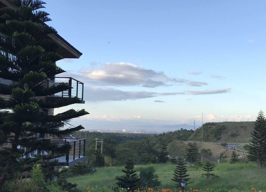 Belleview Drive, Belle View, Talisay, Batangas image 2