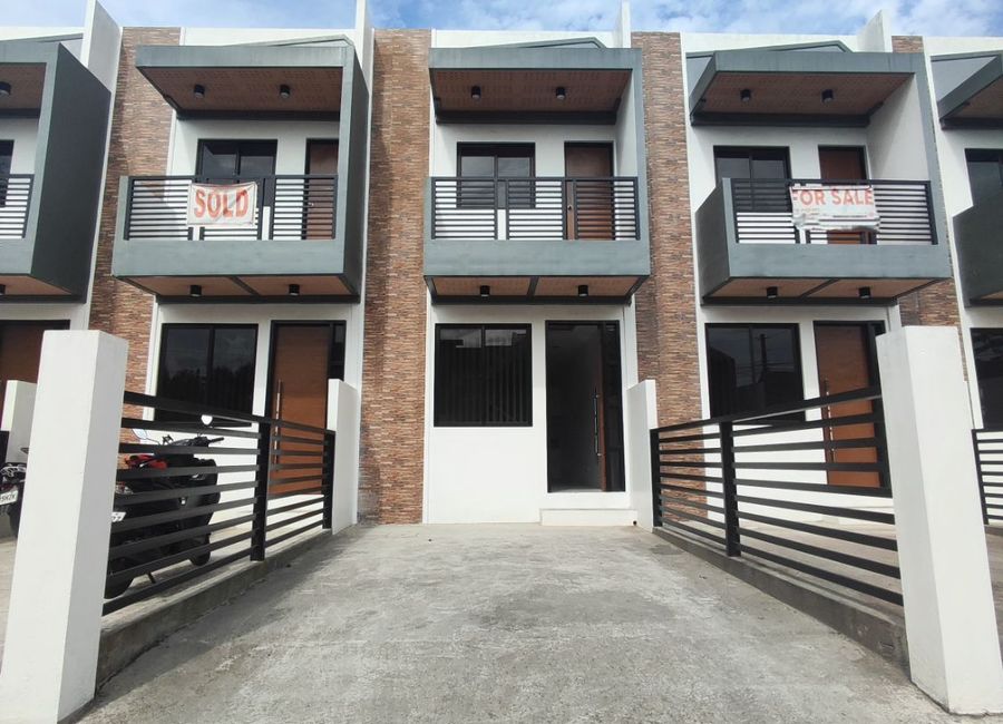 F. P. Felix Avenue, San Buena, Santo Domingo, Cainta, Rizal