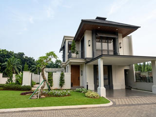 Hunian Modern Classic Private pool di Cibubur Dekat Tol Cimanggis