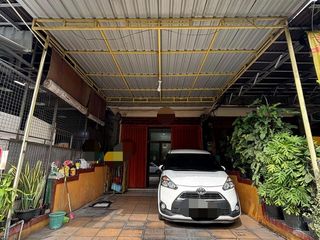 Ruko Bagus Dekat Sekolah Santo Yoseph Dijual, di Denpasar Barat Area