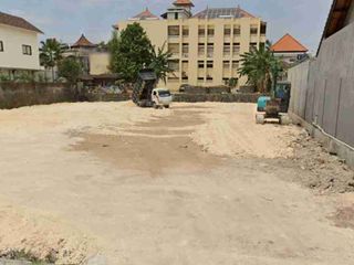 Tanah Zona Perdagangan dekat Dewi Sri dan Sunset Road Kuta Bali