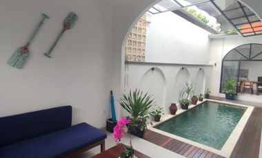 Dijual / disewakan Villa 1 lantai 2 BR minimalis modern