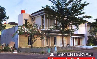 Rumah 2 lantai Green Hills Residence JL Kapt Haryadi Lt 279 m²