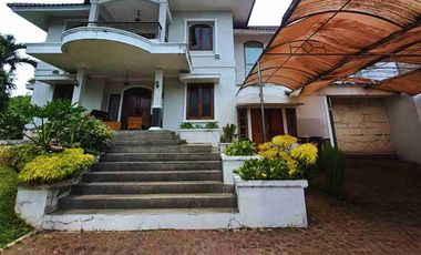 Rumah Mewah Bebas Banjir di Depok