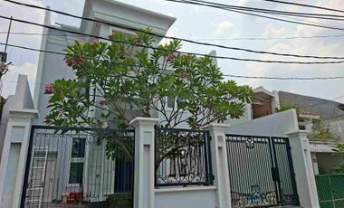 Rumah Baru Mewah Siap Huni - Dalam Komplek Duren Sawit
