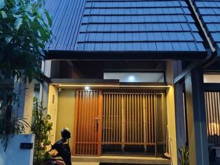 DIJUAL Rumah Fleekhauz