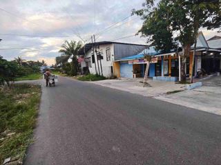Tempat Gym, Kos2 an, dan rumah satu lokasi (Ahmad Dody)