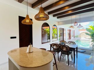 Tropical Style Villa For Rent Near Pererenan Beach