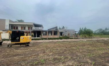 Tanah Palagan Mangku Jl Pandowoharjo Utara Jejamuran Resto