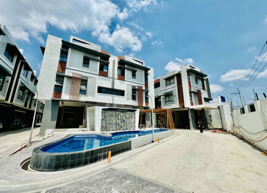 Captivating 3 Bedroom Compound Type Townhouse for Sale in Project 8 ...