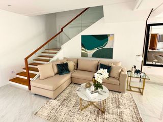5BR, 3 FLR, SEMI-FURNISHED TOWNHOUSE AT BF HOMES PARANAQUE.