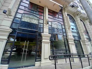 🔥 RARE CORNER F&B SPACE NEAR ROBINSONS PLACE – HIGH FOOT TRAFFIC + GAS ALLOWED