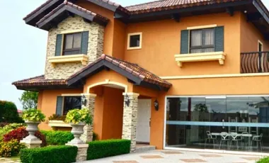 House for sale in Portofino Heights, Las Piñas City