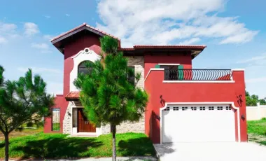 House for sale in Portofino Heights, Las Piñas City