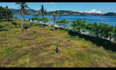 beach front land in gili asahan, quiet are and white sandy beach