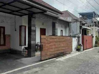 Jual Rumah 1lt Lokasi Mekar Pemogan area Strategis Hunian di Denpasar Selatan & Dekat Bandara.