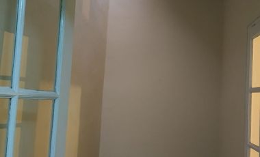 Rumah Bersih Rapih di Modernland Tangerang