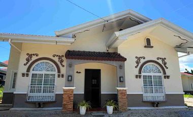 Unfurnished 3 bedrooms 2 toilet and bath house for rent or sale in Royal Palm Tres Panglao Bohol 25k monthly