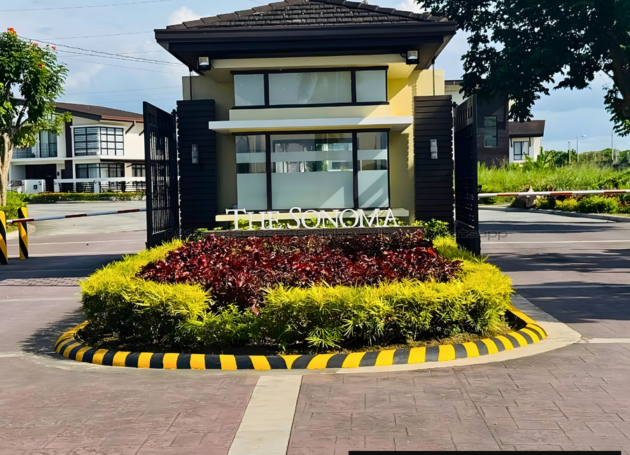 Dintano Street, Santo Domingo, Santa Rosa, Laguna image 3