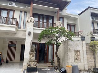 ID:H-132 Disewakan Rumah Renon Denpasar Bali Dekat Panjer Sanur Sesetan Kuta