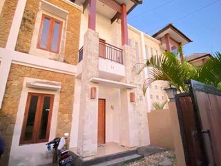 Rumah CLUSTER Premium One Gate System Royal Garden Residence Nusa Dua