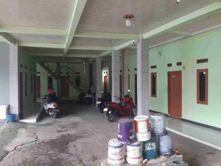 jual kontrakan samping kampus 26 pintu surat SHM akses mobil
