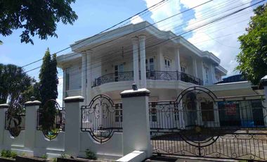 Di jual Rumah mewah terawat aman dan strategis manado