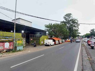 tempat usaha strategis jalan raya ciledug murah harga Njop
