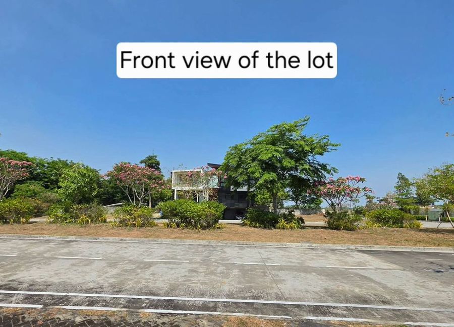 Trava, Malitlit, Santa Rosa, Laguna